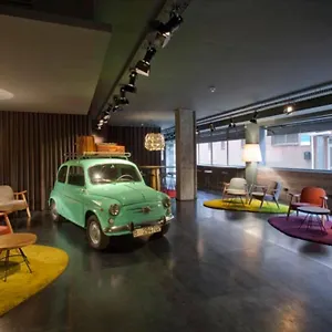 Sixties Ramblas Otel Barselona