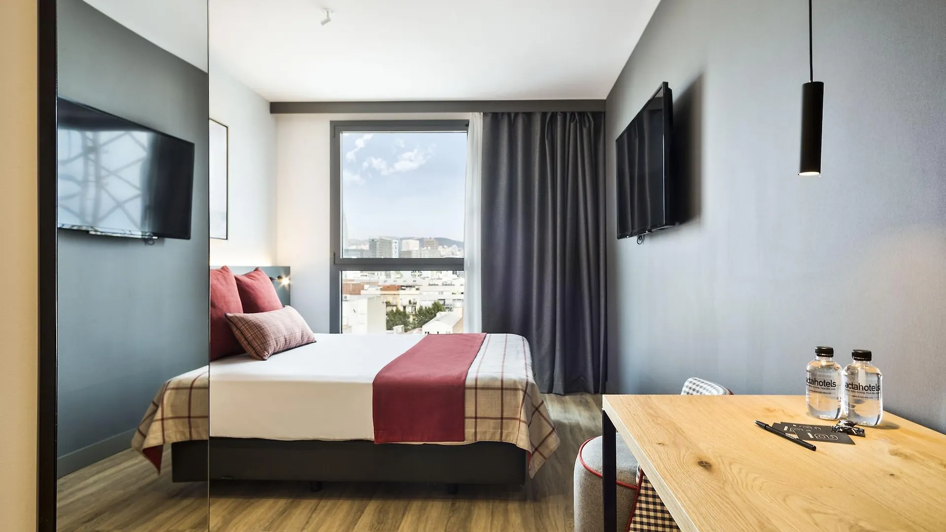 Acta Voraport Hotel Barcelona