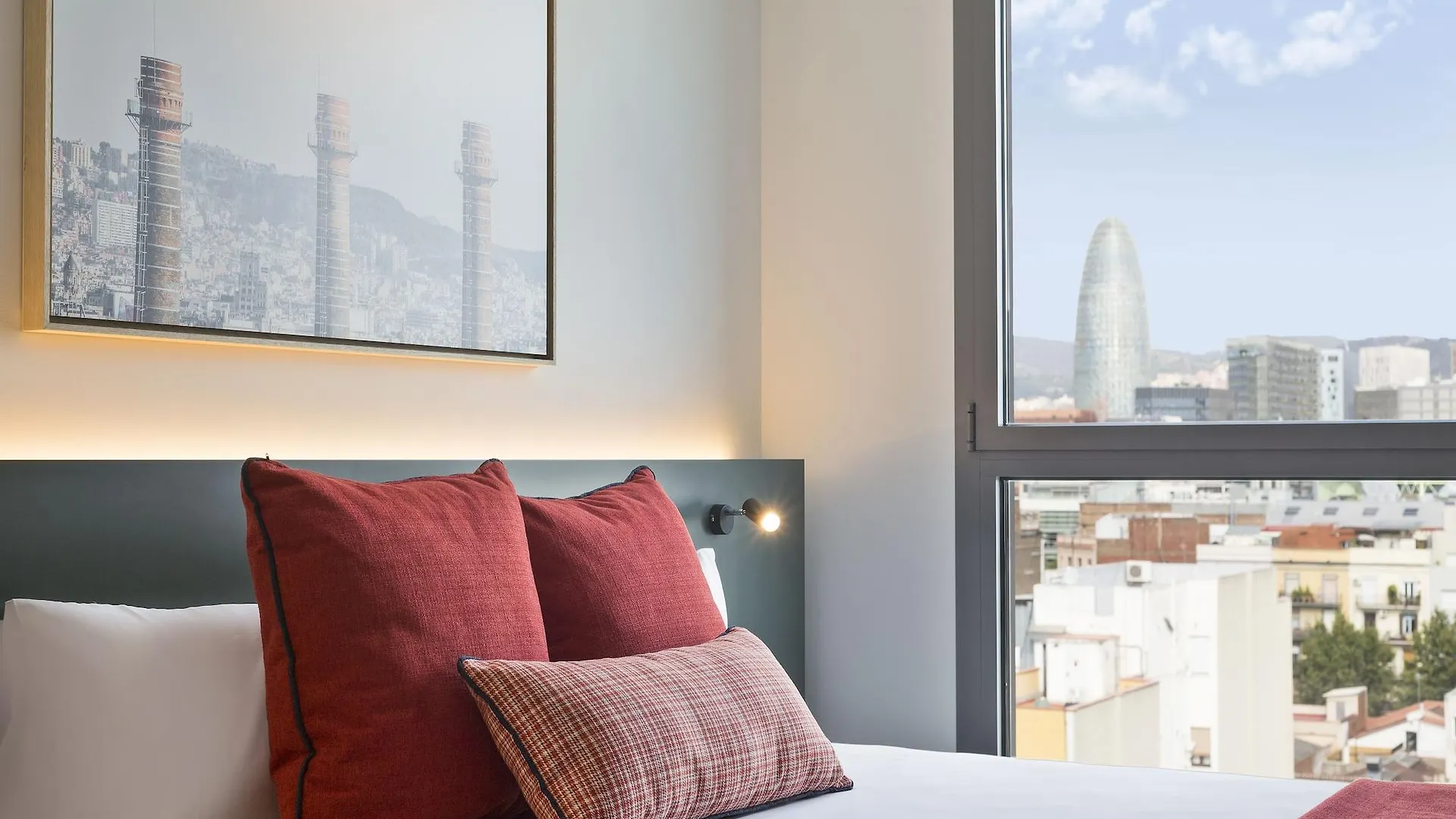 ***  Acta Voraport Hotel Barcelona Spain