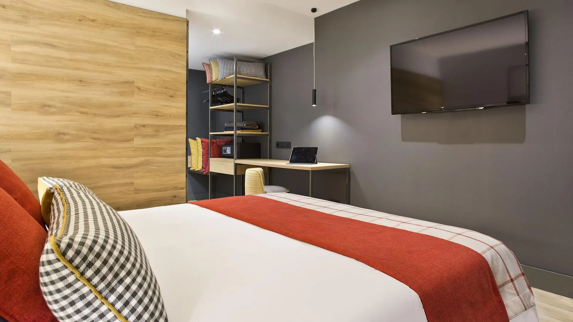 Acta Voraport Hotel Barcelona Spain