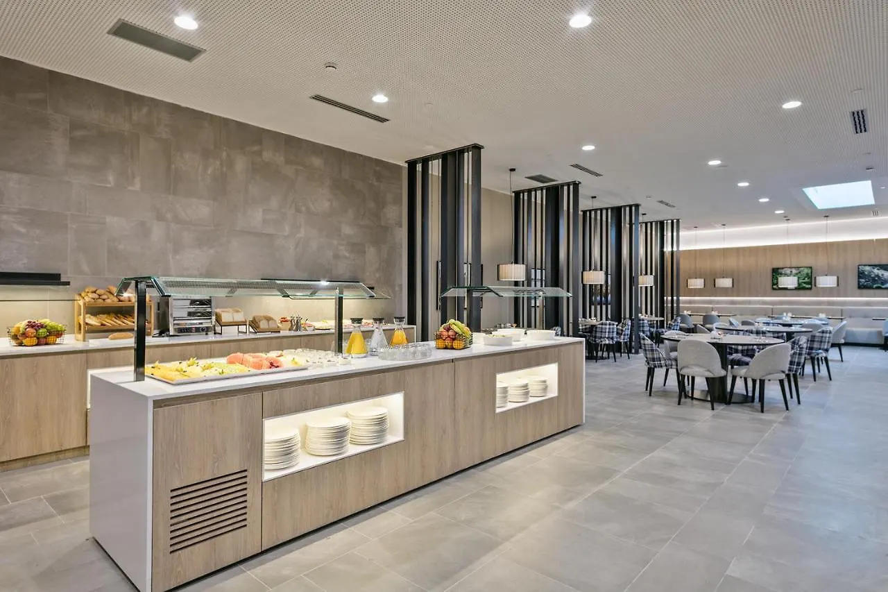 Acta Voraport Hotel Barcelona 3*,